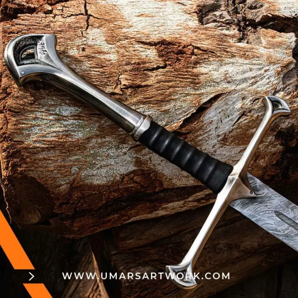 Damascus sword with distinctive wavy blade pattern and high-carbon steel, Hand-forged sword known for strength and sharpness, High-quality Damascus steel blade with elegant design, Functional sword with full-tang construction and durable grip, Display-worthy collectible showcasing traditional forging craftsmanship