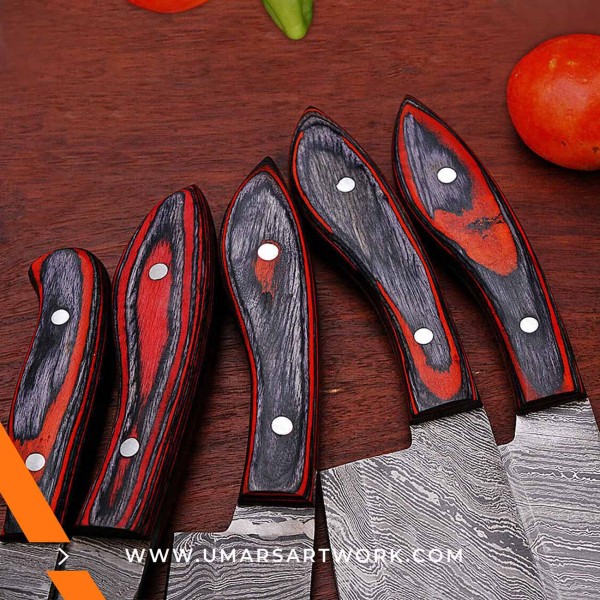 Multipurpose kitchen knife with durable blade