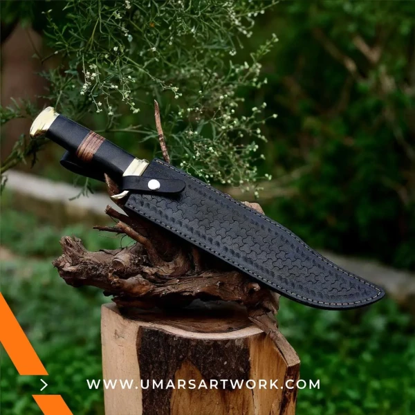 Bowie Rambo knife with rugged survival design and sharp clip-point blade, Inspired by iconic action movie weaponry, High-quality knife with sawback spine and full-tang construction, Tactical Rambo knife with durable handle and sheath, Display-worthy collectible knife for survivalists and movie fans