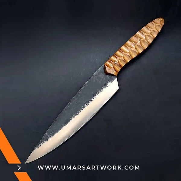 Chef knife with razor-sharp stainless steel blade for precision cutting, Versatile kitchen tool ideal for slicing, dicing, and chopping, Ergonomic handle for a comfortable and secure grip, High-quality chef knife designed for professional and home use, Durable blade with balanced weight for efficient food prep