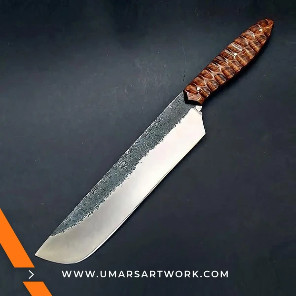 Chef knife with razor-sharp stainless steel blade for precision cutting, Versatile kitchen tool ideal for slicing, dicing, and chopping, Ergonomic handle for a comfortable and secure grip, High-quality chef knife designed for professional and home use, Durable blade with balanced weight for efficient food prep
