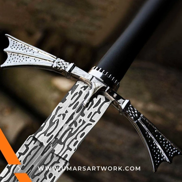 Dark Sister sword replica with sleek and slender blade design, Inspired by House Targaryen’s legendary Valyrian steel sword, High-quality Dark Sister collectible with dragon-themed hilt, Fantasy sword with dark metallic finish and elegant curves, Display-worthy replica of the famed Targaryen ancestral blade