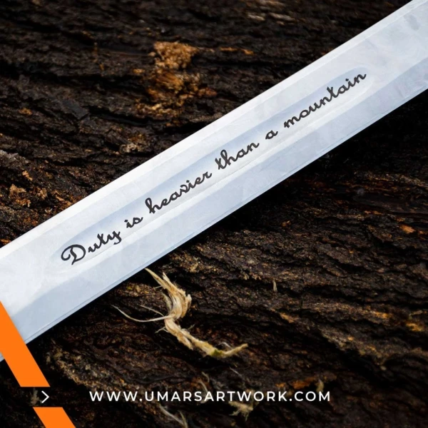 Engraved hand-forged Heron sword with detailed blade markings, High-quality replica inspired by legendary warrior traditions, Full-tang sword with leather-wrapped handle and steel guard, Handcrafted Heron sword with unique engravings and battle-ready finish, Display-worthy collectible combining elegance and strength