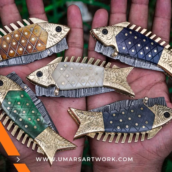 Fish-shaped folding knives with unique and playful design, Compact and lightweight for everyday carry, Stainless steel blade with smooth folding mechanism, Ergonomic fish-style handle for easy grip, Collectible and functional pocket knives for outdoor or gift use