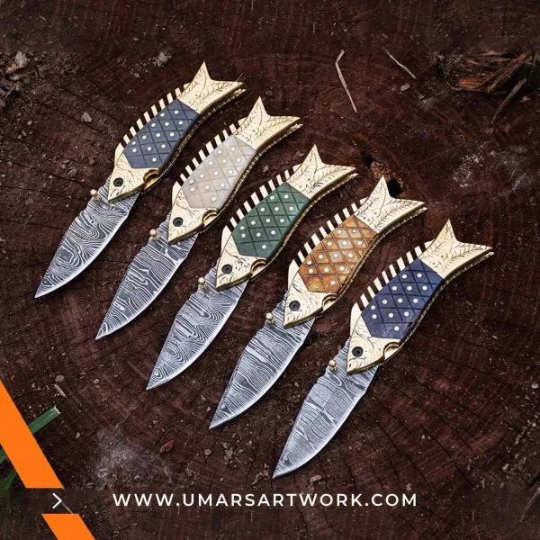 Fish-shaped folding knives with unique and playful design, Compact and lightweight for everyday carry, Stainless steel blade with smooth folding mechanism, Ergonomic fish-style handle for easy grip, Collectible and functional pocket knives for outdoor or gift use