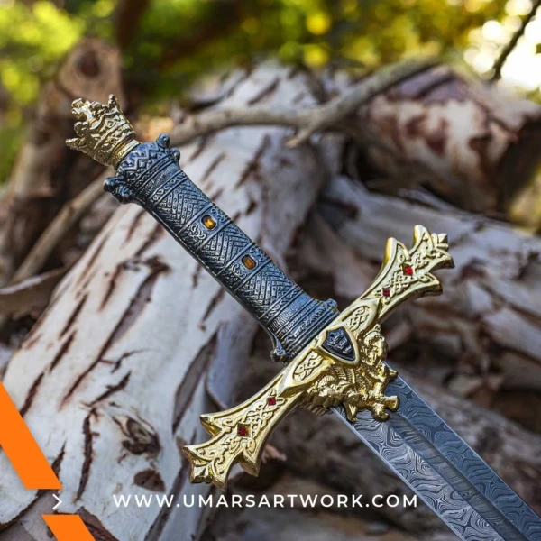 Handmade Damascus Viking sword with unique folded steel patterns, Authentic replica inspired by Norse warrior blades, High-quality Damascus steel sword with detailed hilt, Battle-ready Viking sword with leather-wrapped grip, Display-worthy handcrafted sword with historical Nordic design