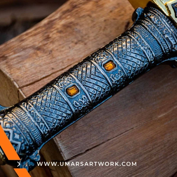Handmade Damascus Viking sword with unique folded steel patterns, Authentic replica inspired by Norse warrior blades, High-quality Damascus steel sword with detailed hilt, Battle-ready Viking sword with leather-wrapped grip, Display-worthy handcrafted sword with historical Nordic design