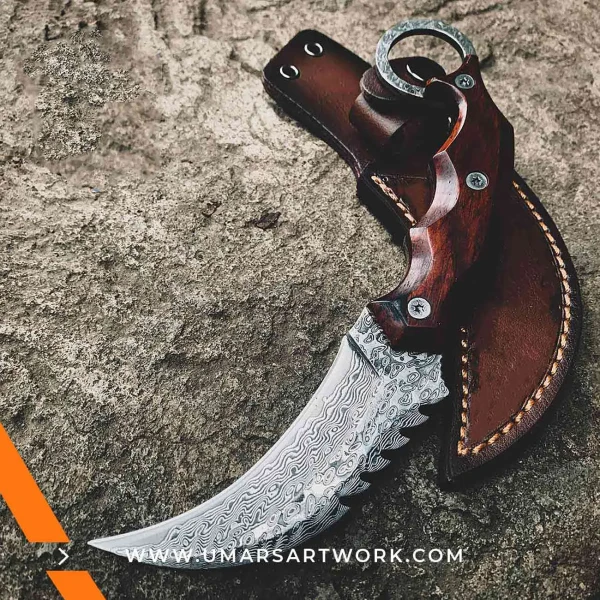 Karambit knife with curved blade and ergonomic finger ring, Inspired by traditional Southeast Asian martial arts tools, High-quality tactical knife for self-defense or utility use, Sharp and compact design ideal for close-quarters handling, Durable karambit with non-slip grip and sleek finish