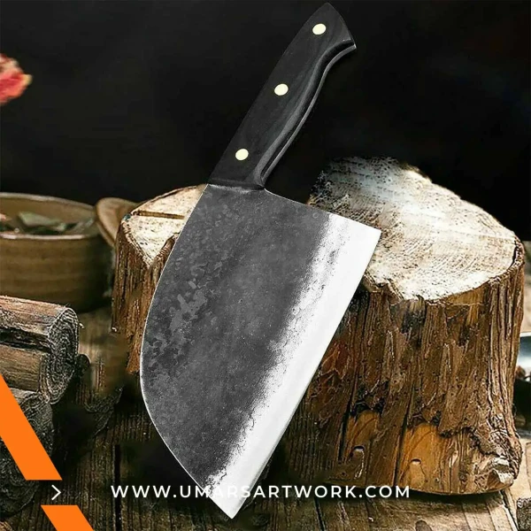 Kitchen knife with sharp stainless steel blade for everyday cooking, Ideal for chopping, slicing, and dicing ingredients, Ergonomic handle for safe and comfortable grip, High-quality kitchen knife designed for home chefs, Durable and reliable tool for all food preparation tasks