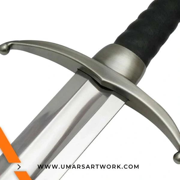 Longclaw replica sword with iconic wolf pommel design, Sword of Jon Snow from Game of Thrones, High-quality Longclaw collectible with Valyrian steel look, Fantasy sword with broad blade and detailed hilt, Display-worthy Longclaw replica perfect for fans and collectors