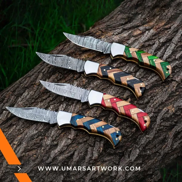 Pocket knife with compact folding design for everyday carry, High-quality stainless steel blade with secure locking mechanism, Ergonomic handle for comfortable grip and control, Versatile pocket knife suitable for outdoor, utility, or survival use, Durable and lightweight EDC knife perfect for on-the-go tasks